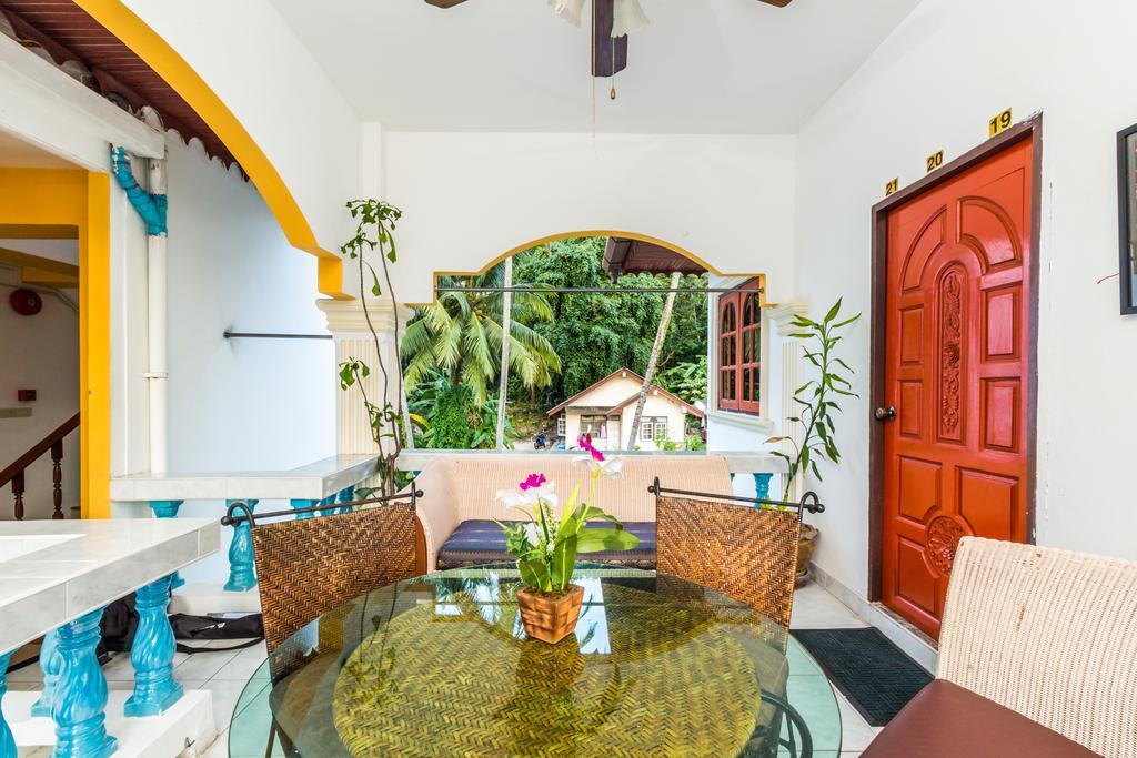 Eriksson Guesthouse Patong Exterior foto