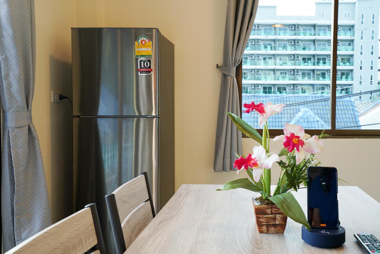 Eriksson Guesthouse Patong Cameră foto