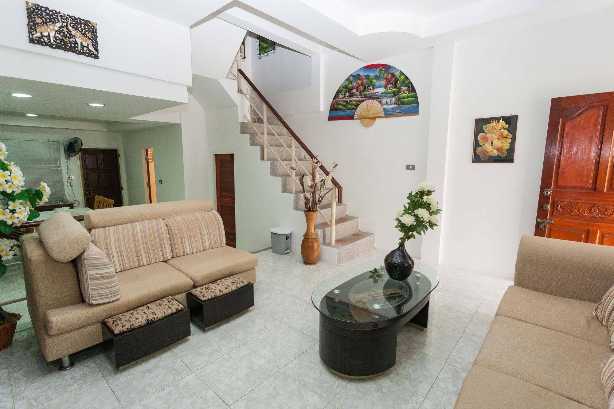 Eriksson Guesthouse Patong Exterior foto